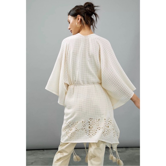 Anthropologie Tasseled Eyelet Kimono NWT (One Size Fits All) - Picture 3 of 13